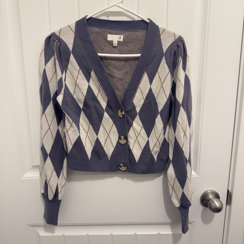 So Women's Crop Button Cardigan Sweater Blue White Brown Argyle Print Size S
